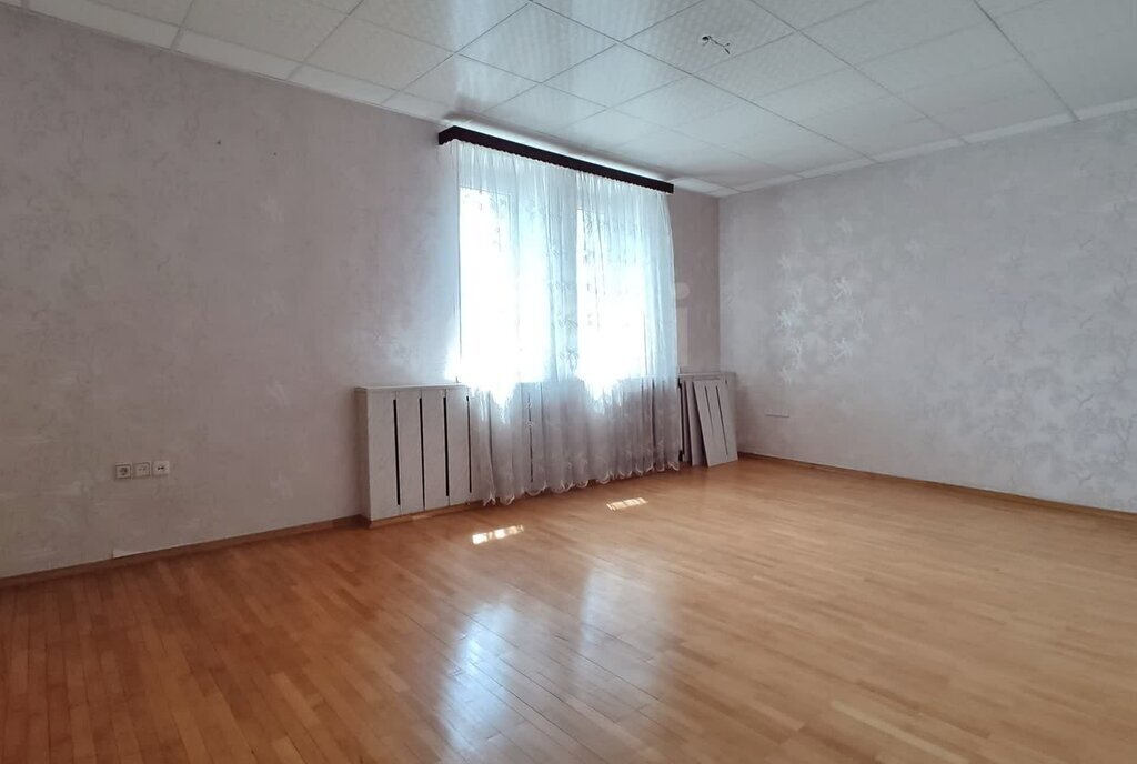 квартира г Саратов р-н Волжский ул Валовая 15 фото 3