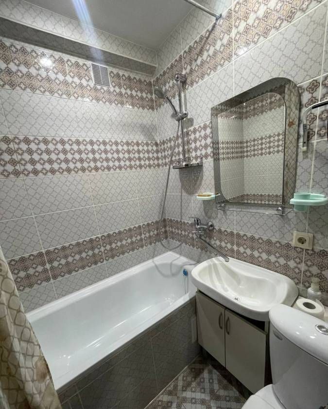 квартира г Воронеж р-н Советский ул Космонавта Комарова 10 фото 12