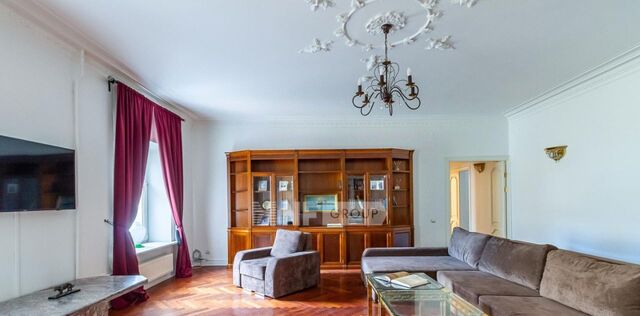 метро Адмиралтейская пр-кт Невский 6 фото
