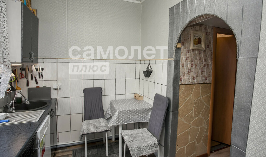 квартира г Кемерово р-н Кировский ул Назарова 4 фото 17