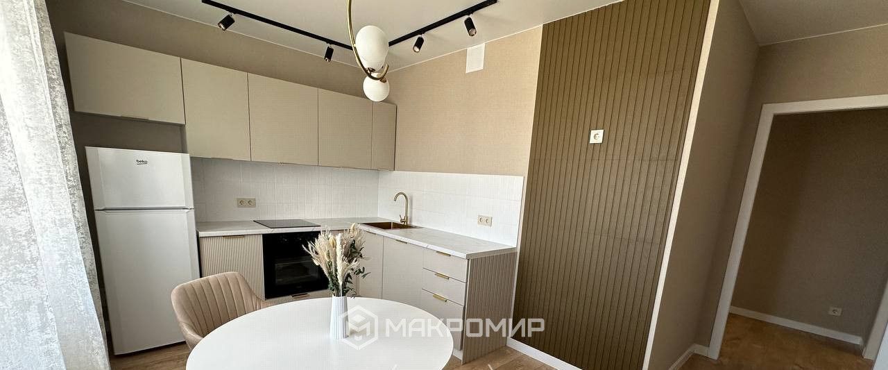 квартира г Челябинск р-н Центральный ул Академика Макеева 15 фото 1