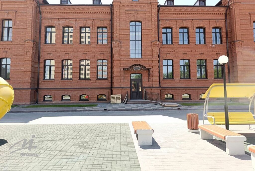 квартира г Барнаул р-н Октябрьский пр-кт Комсомольский 122 фото 2