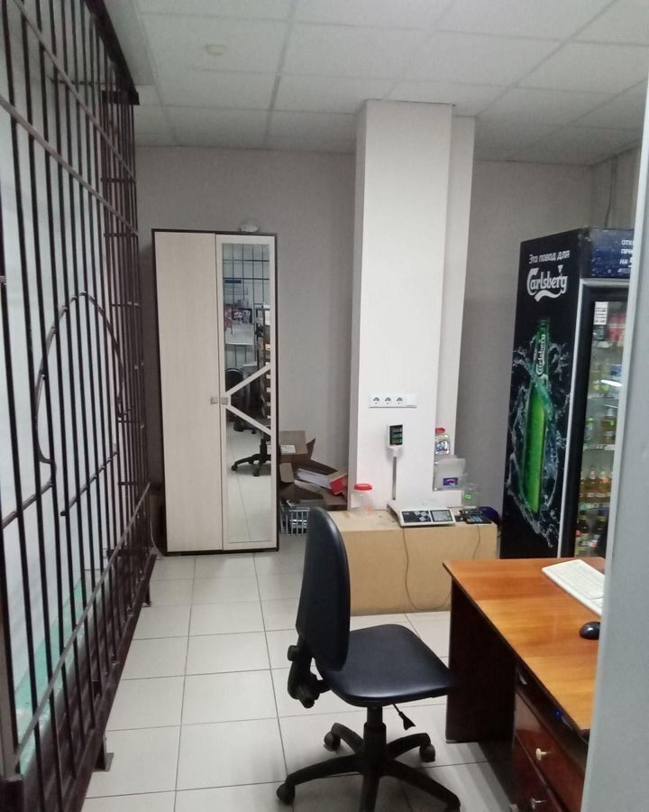 торговое помещение г Волгоград р-н Краснооктябрьский ул им. маршала Еременко 114 фото 20