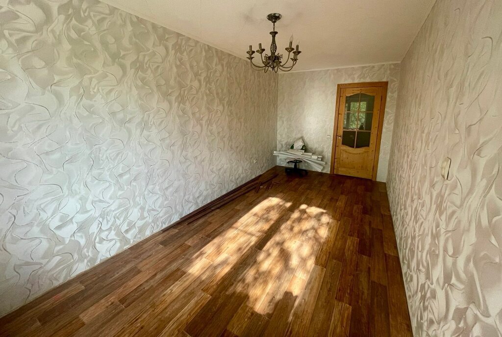 квартира г Волгоград р-н Кировский ул им. Кирова 107 фото 6