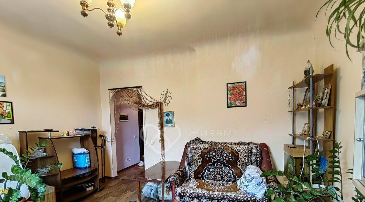 квартира г Волгоград р-н Тракторозаводский ул им. Шурухина 13 фото 3
