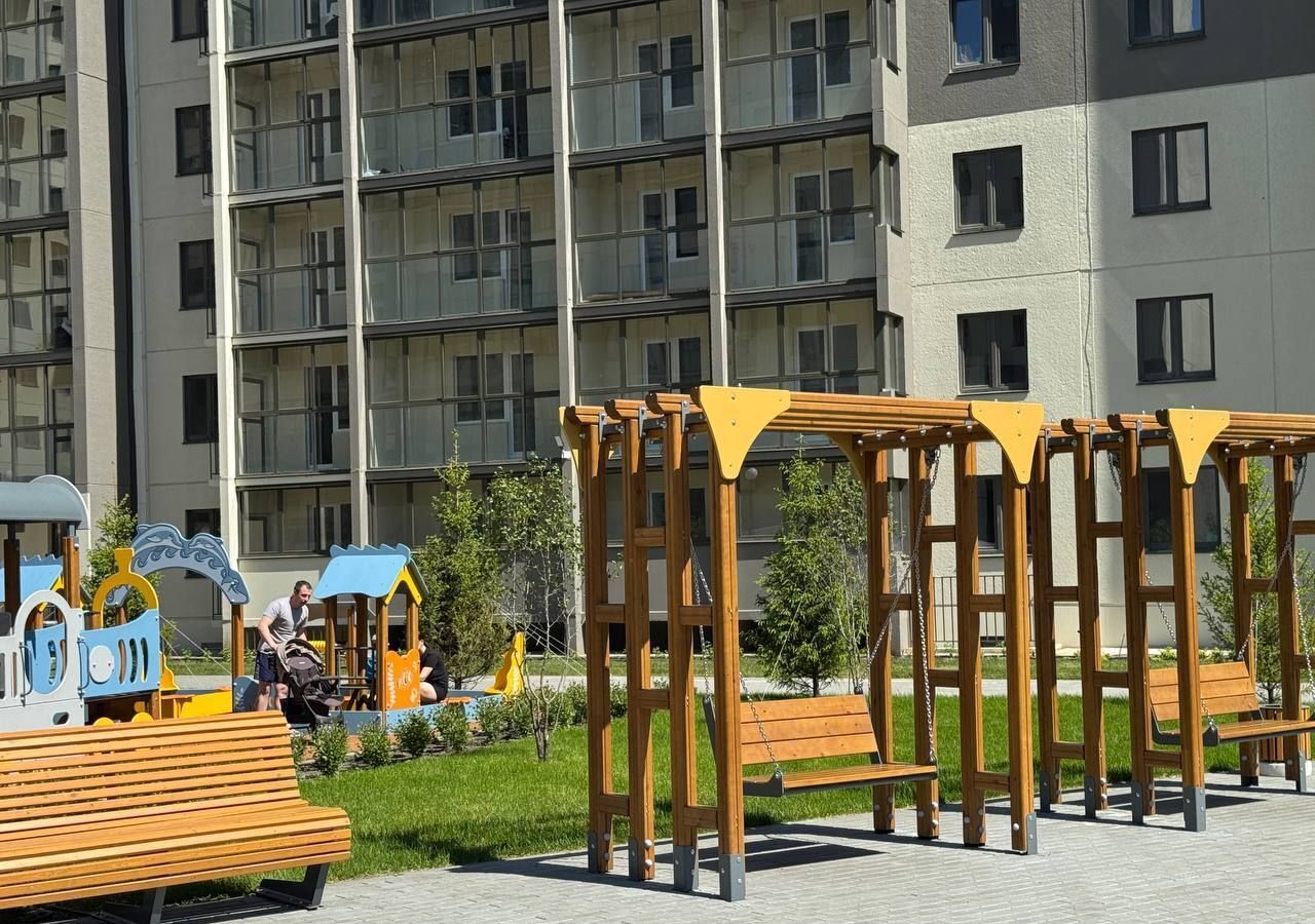 квартира г Челябинск р-н Советский ул Дмитрия Неаполитанова 44 фото 2