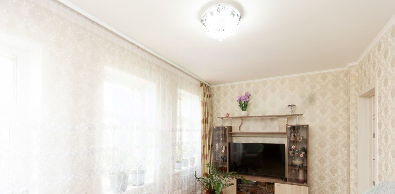квартира г Оренбург р-н Центральный ул Актюбинская 38 фото 2