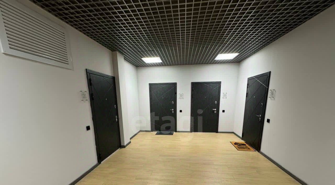 квартира г Челябинск р-н Центральный ул Варненская 4 фото 13