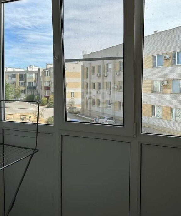 квартира г Таганрог ул Адмирала Крюйса 23/11 фото 15