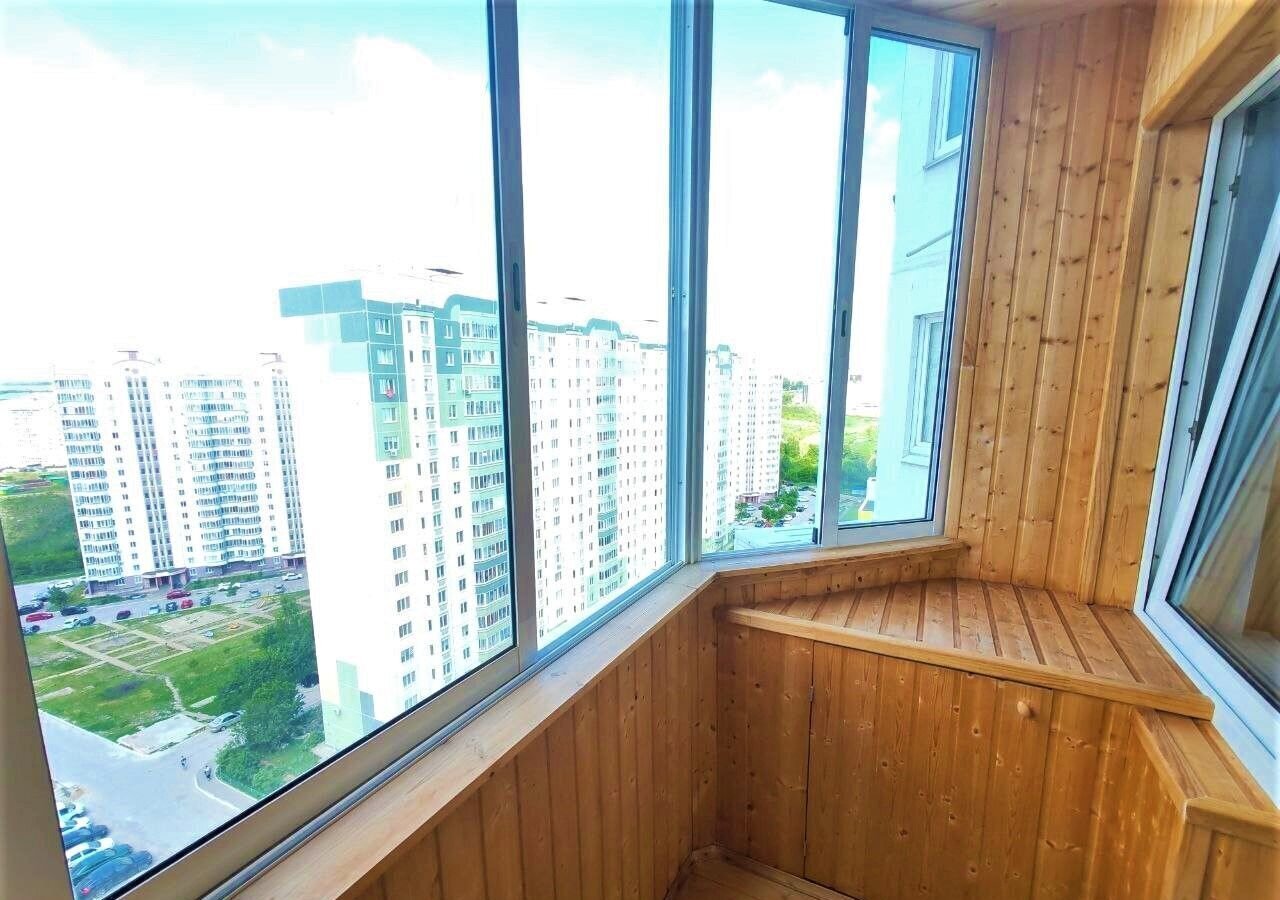 квартира г Курск р-н Центральный пр-кт Вячеслава Клыкова 63 фото 5