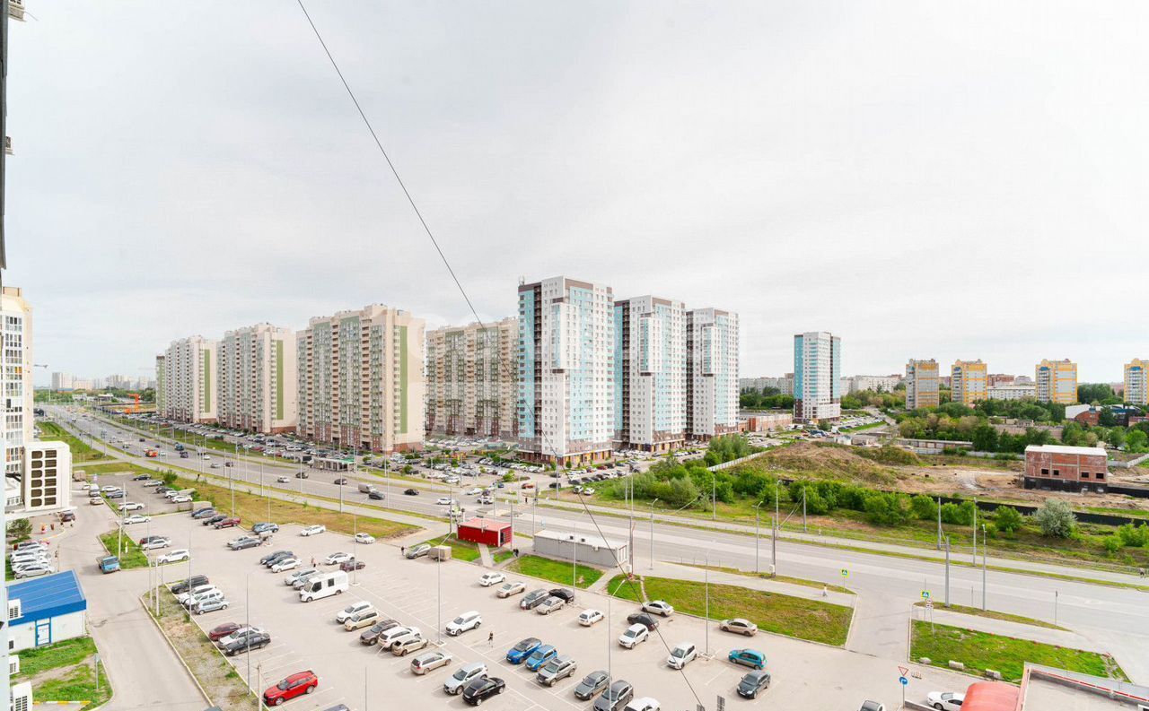 квартира г Омск р-н Кировский ул Перелета 23 фото 12