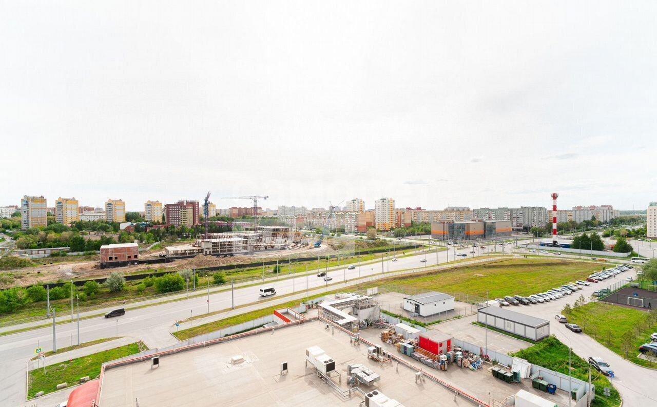 квартира г Омск р-н Кировский ул Перелета 23 фото 13