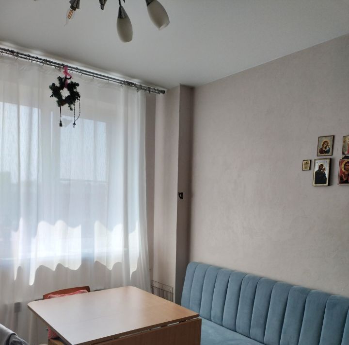 квартира г Тольятти р-н Автозаводский ул Спортивная 33 фото 4