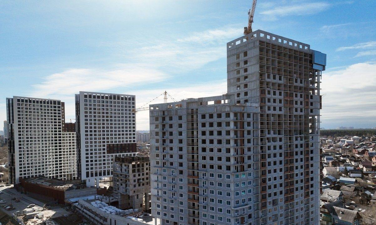 квартира г Екатеринбург р-н Верх-Исетский ВИЗ ул Отрадная 130 м-н фото 4