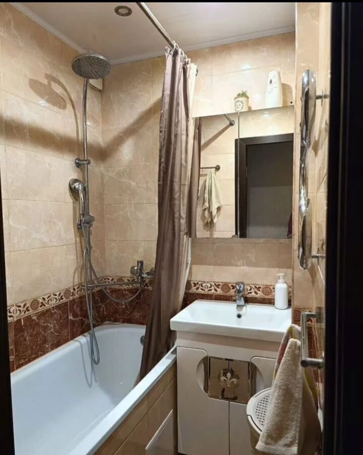 квартира г Краснодар р-н Прикубанский ул Красных Партизан 157 фото 5