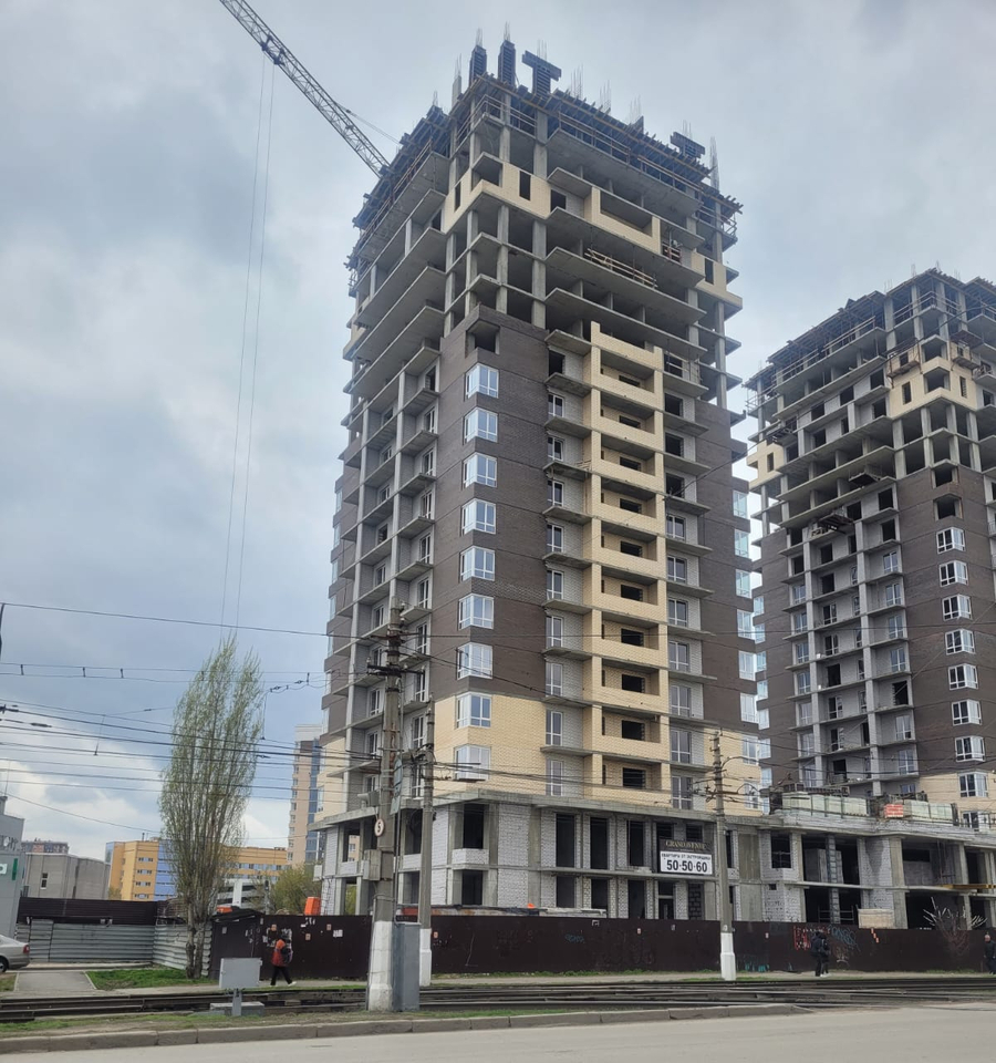квартира г Волгоград р-н Дзержинский ул Ангарская 7 фото 1