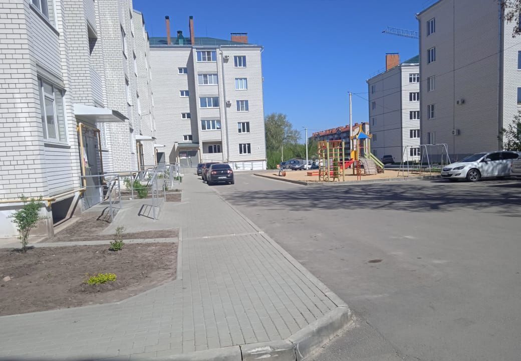 квартира р-н Россошанский г Россошь ул Ленина 4 фото 2