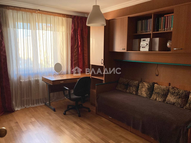квартира г Белгород Западный ул Конева 21 фото 5