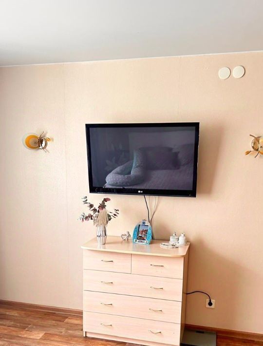квартира г Омск р-н Кировский ул Ватутина 33 фото 9