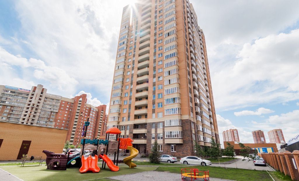 квартира г Новосибирск р-н Дзержинский Золотая Нива ул Кошурникова 22/6 фото 16