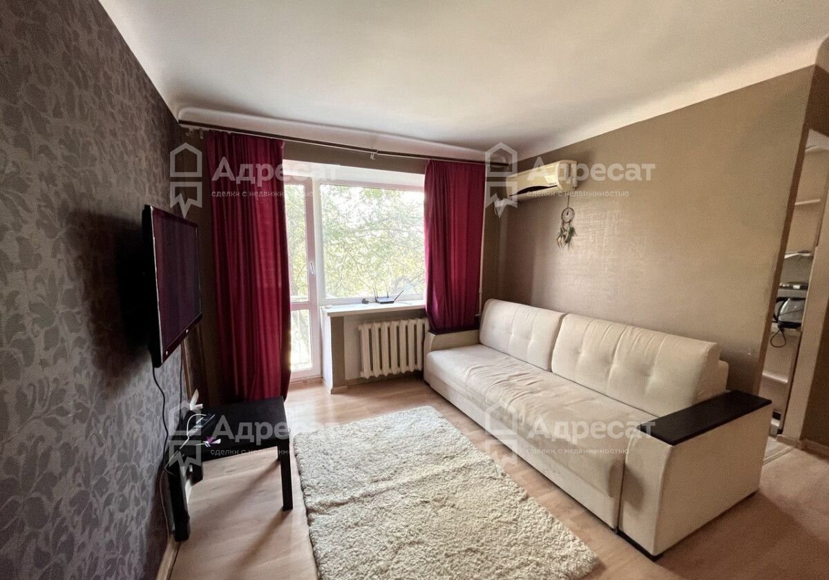 квартира г Волгоград р-н Краснооктябрьский пр-кт Металлургов 29 фото 2