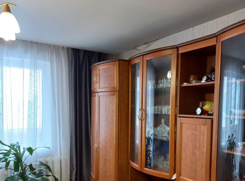 квартира г Комсомольск-на-Амуре Ленинский Округ пр-кт Победы 33к/2 фото 2