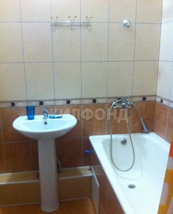 квартира г Новосибирск р-н Ленинский Студенческая ул Стартовая 3 фото 6