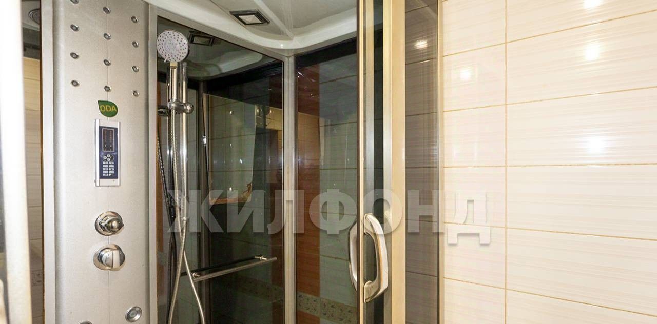 квартира г Барнаул р-н Индустриальный ул Панфиловцев 21к/2 фото 7