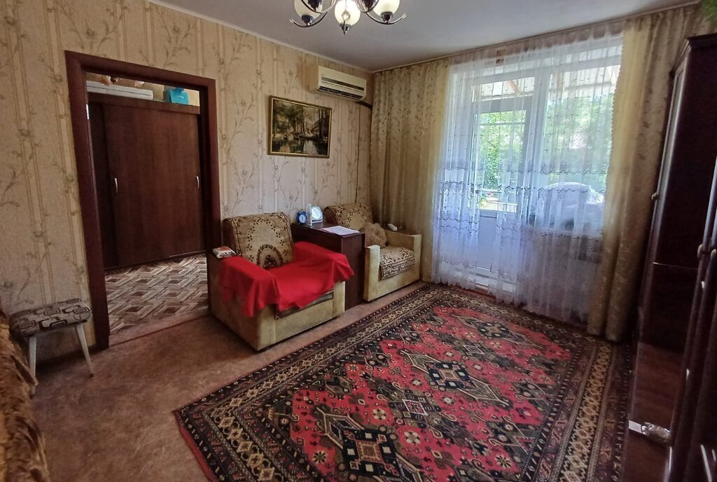 квартира г Волгоград р-н Тракторозаводский ул Обливская 2 фото 3