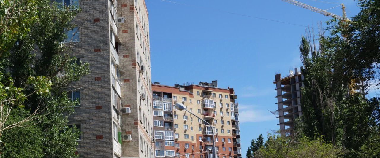 квартира г Астрахань р-н Ленинский Комсомольская Набережная ул., 19 фото 2