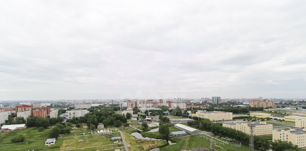 квартира г Тюмень р-н Калининский ул Таврическая 9к/3 фото 18