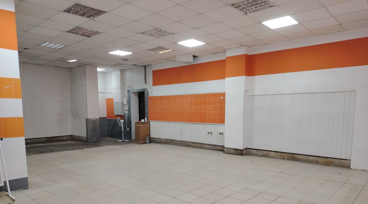 торговое помещение г Пушкин метро Купчино ул Железнодорожная 40/1 фото 1
