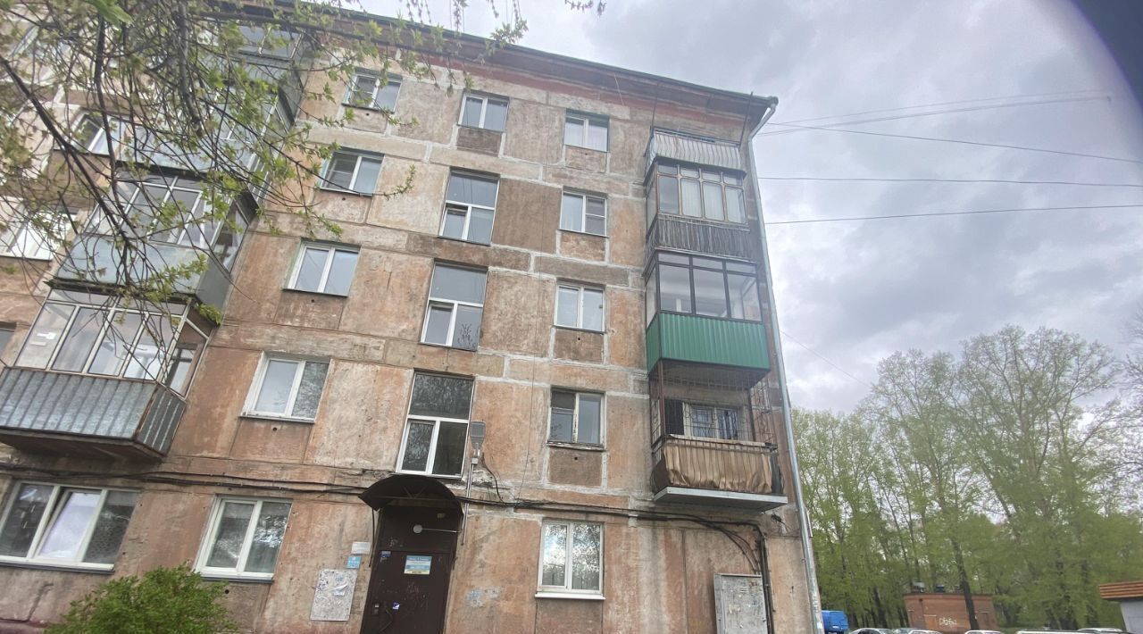 квартира г Новокузнецк р-н Заводской ул Клименко 11 фото 1