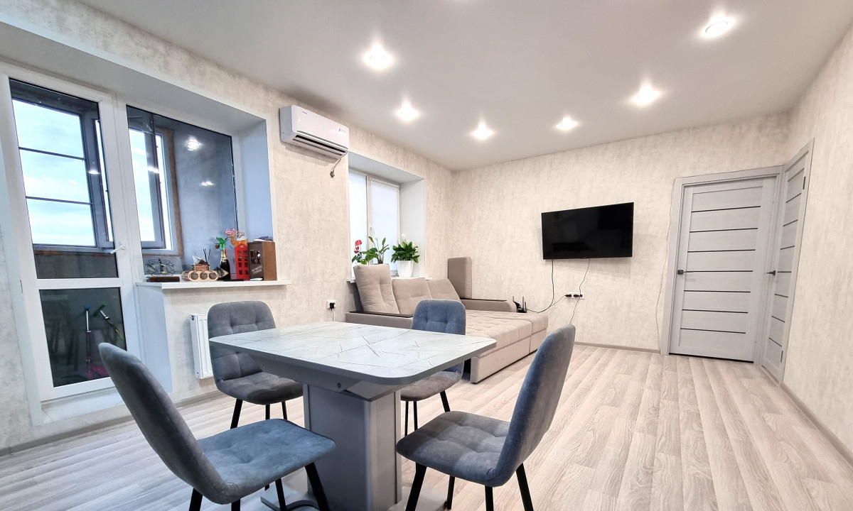 квартира г Волгоград р-н Тракторозаводский ул им. Баумана 12 фото 3