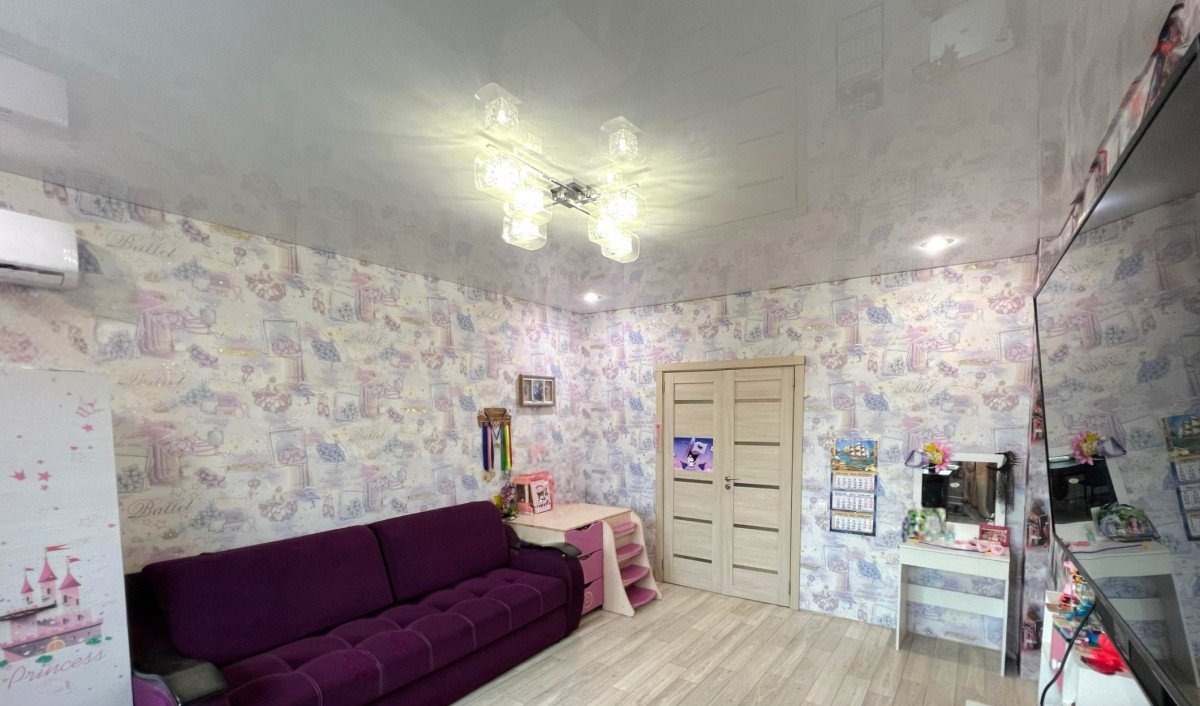 квартира г Волгоград р-н Тракторозаводский ул Героев Тулы 7 фото 3