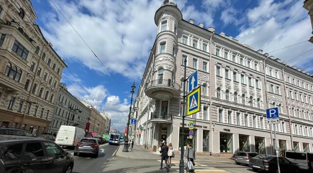 метро Площадь Восстания пр-кт Невский 140 фото