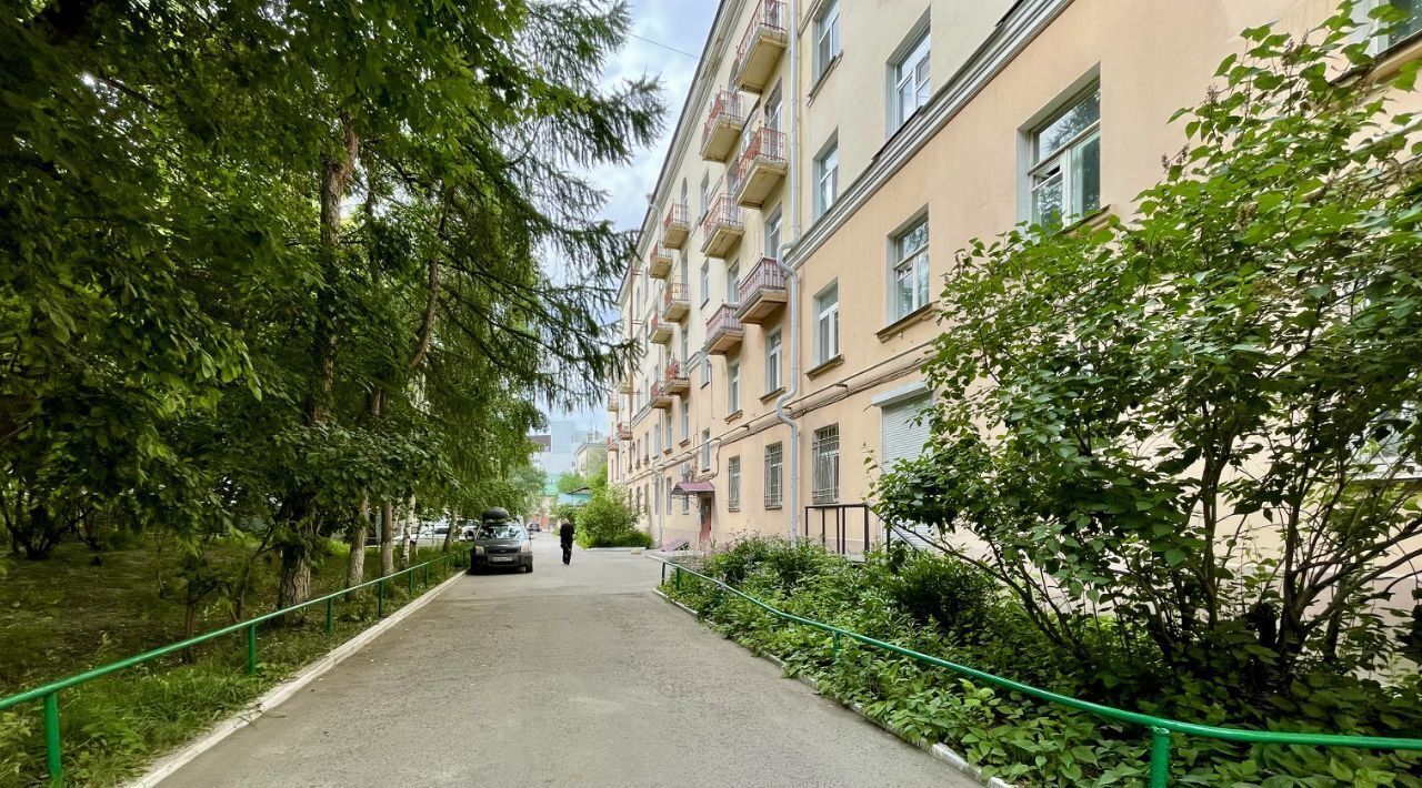 квартира г Омск р-н Центральный ул Герцена 40 фото 32