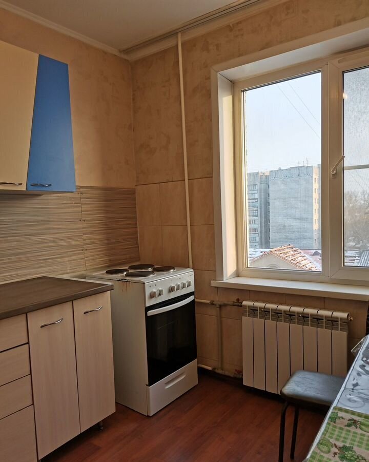 квартира г Барнаул р-н Железнодорожный ул Матросова 10 фото 3