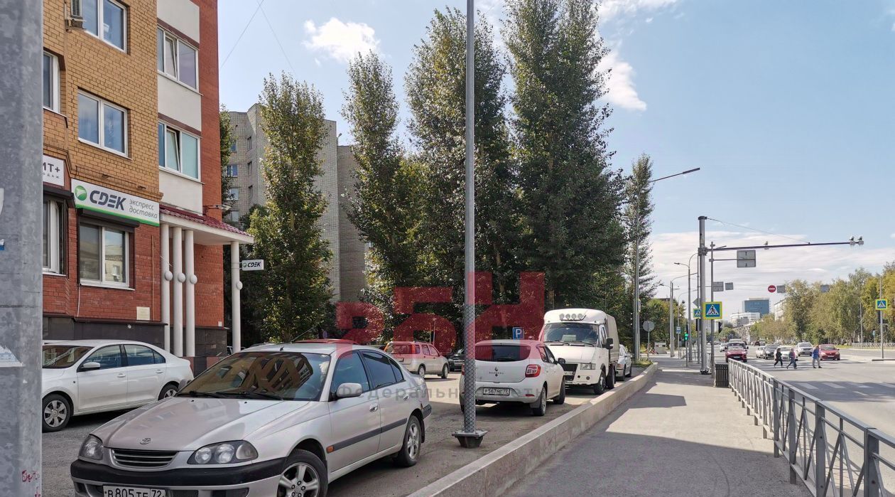 торговое помещение г Тюмень р-н Ленинский ул Мельникайте 55 фото 4