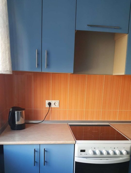 квартира г Тольятти р-н Автозаводский ул 40 лет Победы 82 фото 3