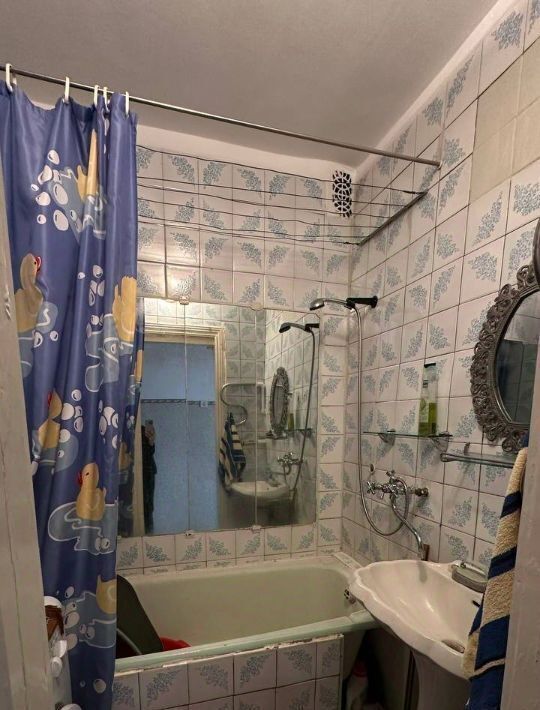 квартира г Заводоуковск ул Комарова фото 7