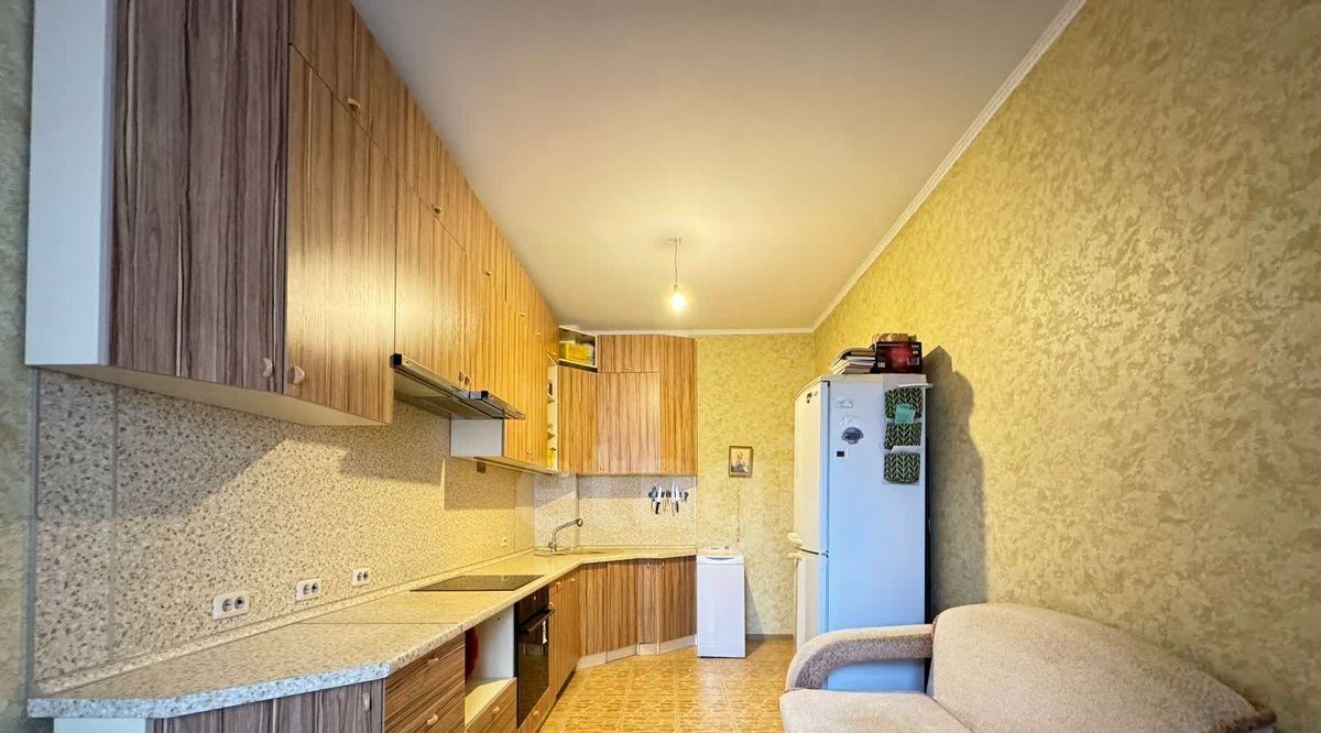 квартира г Брянск р-н Советский ул Костычева 68 фото 1