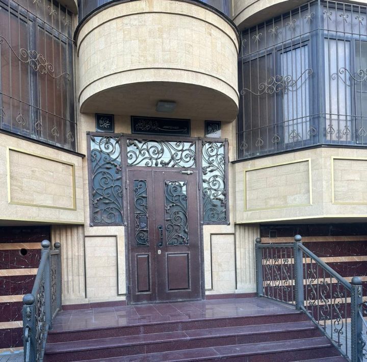 квартира г Махачкала р-н Кировский ул Хутинаева 45 фото 1