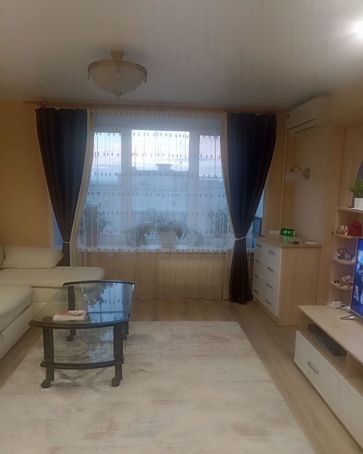 квартира г Кирово-Чепецк ул Ленина 64к/3 3-й микрорайон фото 8