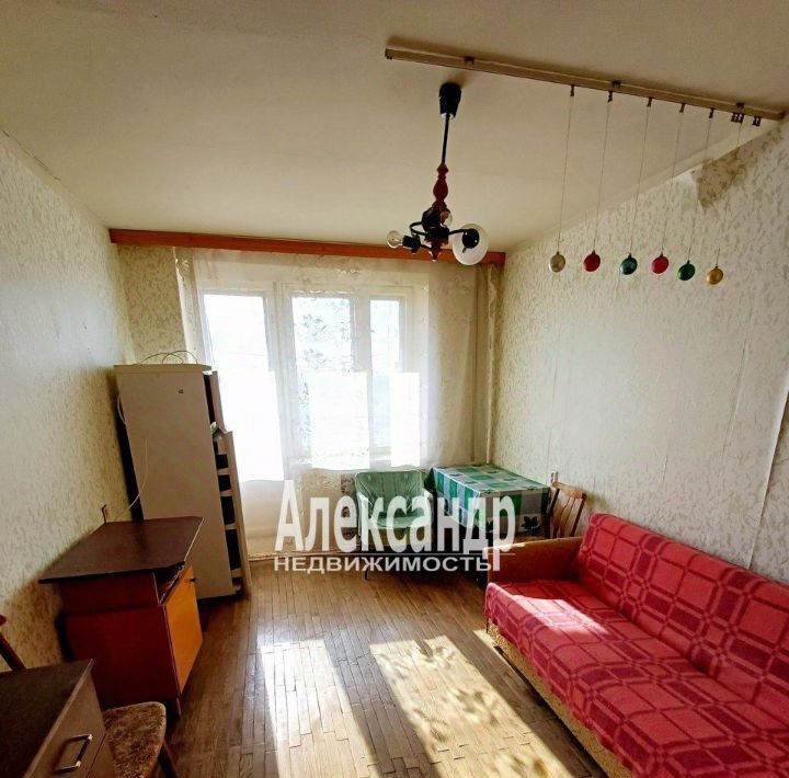 комната г Колпино ул Металлургов 4 Шушары фото 1