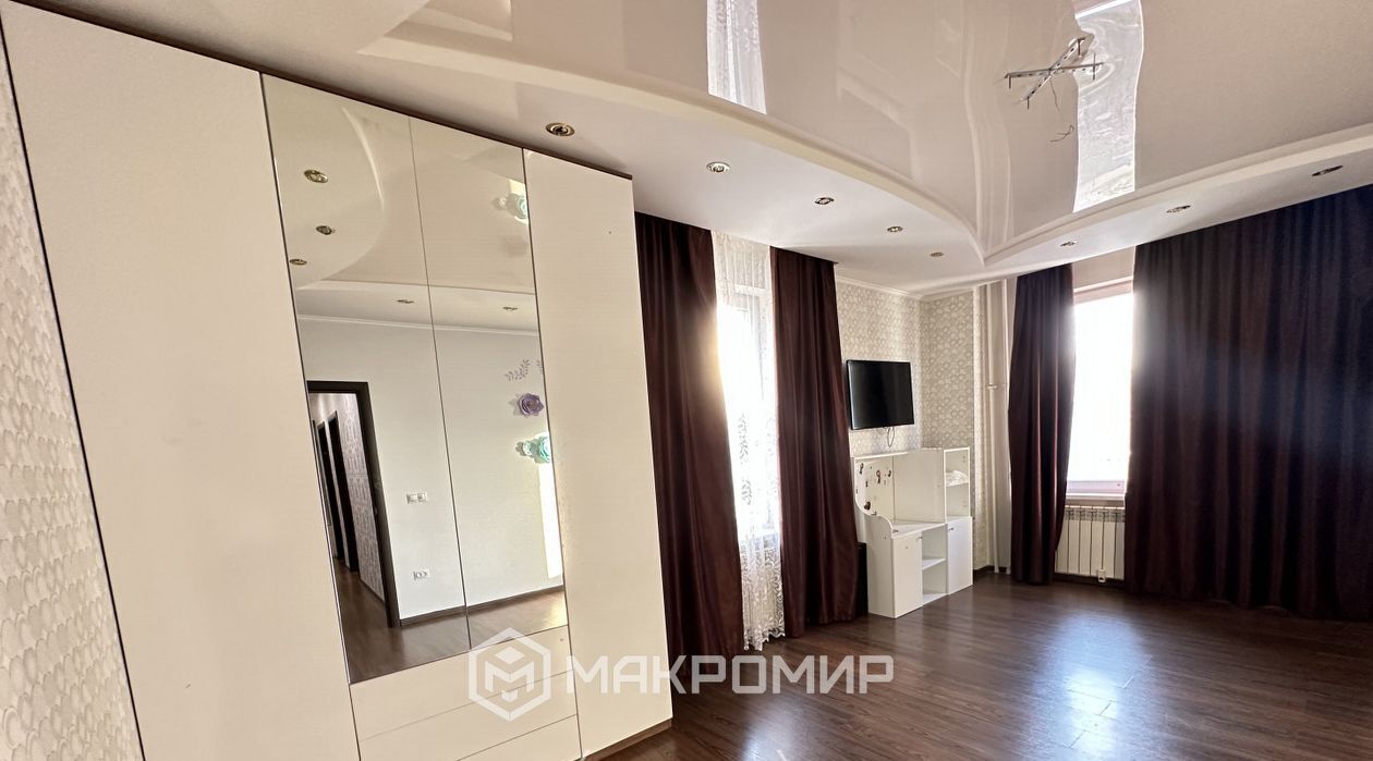 квартира г Сургут ул Ивана Захарова 9 30-й фото 7