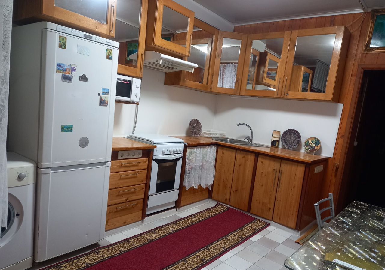 комната р-н Ейский г Ейск ул Краснодарская 33 фото 2