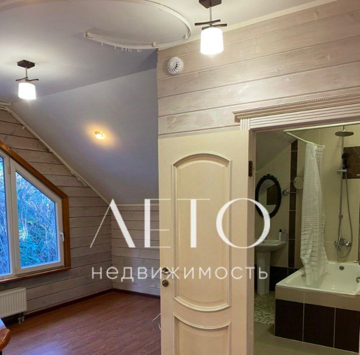 дом г Сочи р-н Центральный ул Макаренко 8/2 фото 9