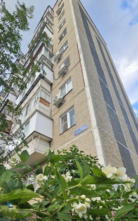 квартира г Челябинск р-н Курчатовский ул 40-летия Победы 4 фото 7