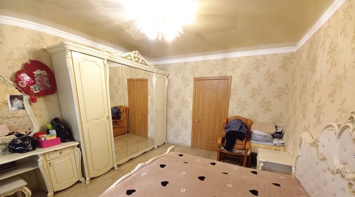 квартира г Владикавказ р-н Затеречный ул Зангиева 23 фото 2
